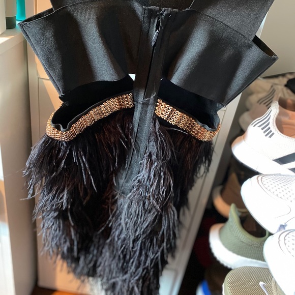 Beautiful black dress only worn once ! - Picture 2 of 2